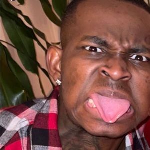 Meet your Posher, Pierre